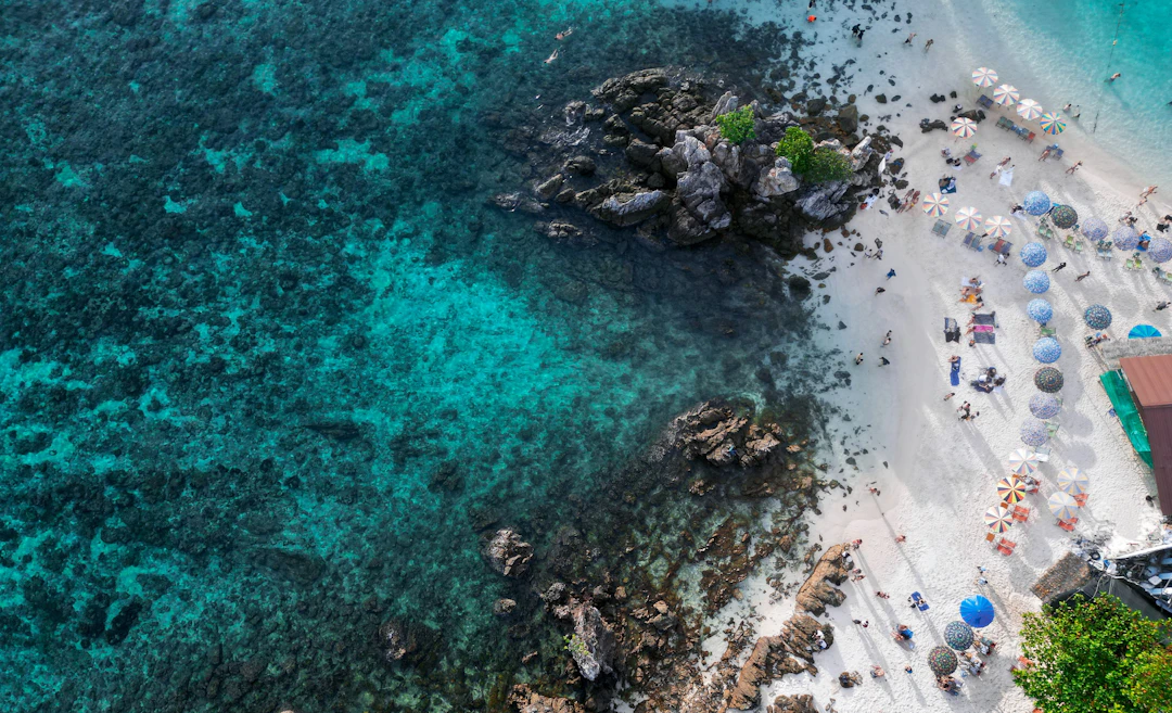 เปลี่ยนแบตเตอรี่รถยนต์ ใกล้ หาดไม้ขาว ภูเก็ต